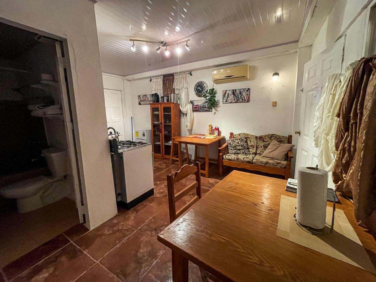 Tranquil Guest House Buccoo Ngoại thất bức ảnh